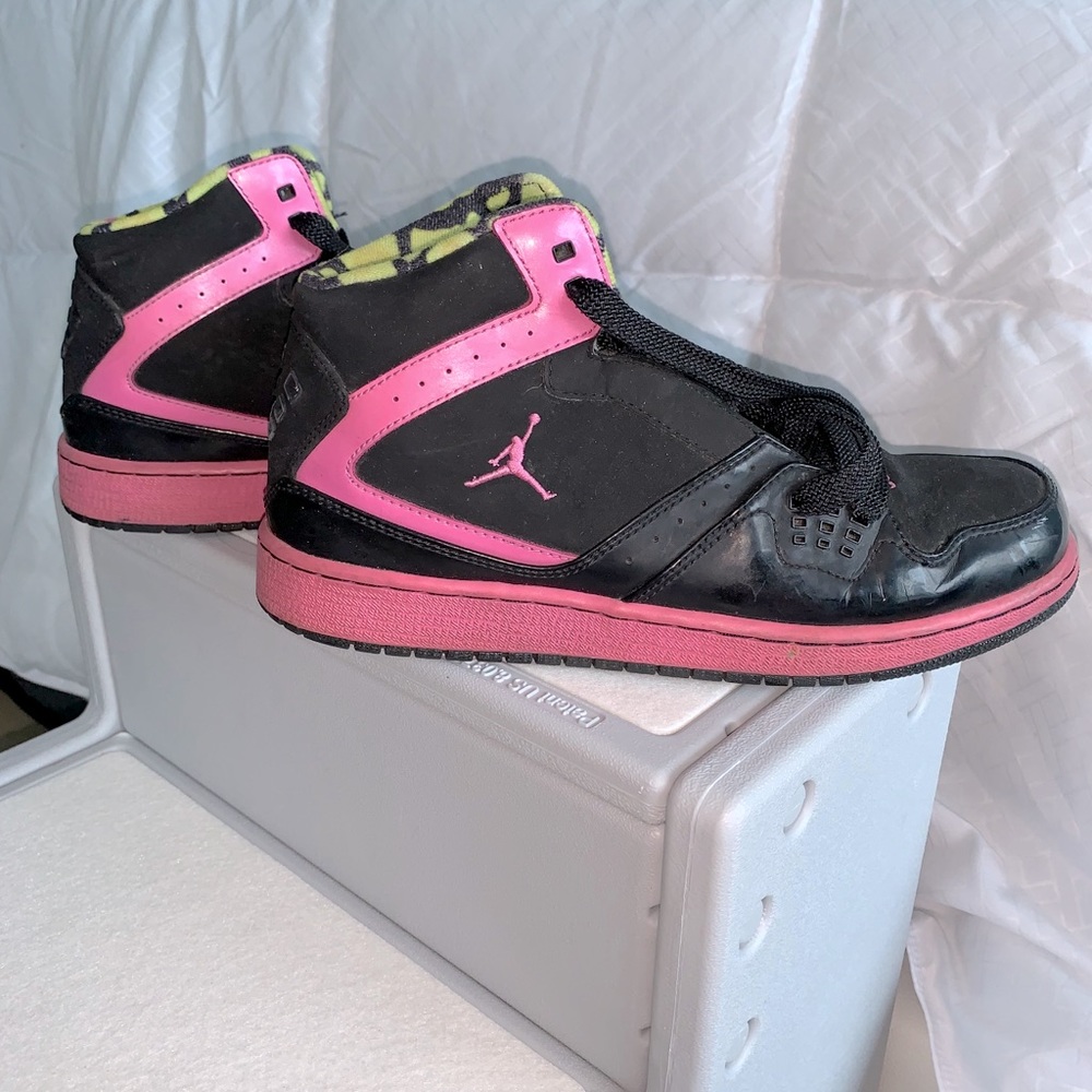 Pink Jordan Kicks!